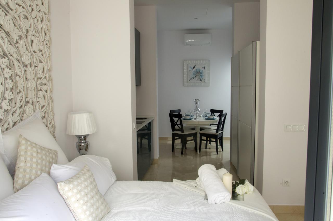 Panther Home Luxury Dreams Sevilla Exterior photo